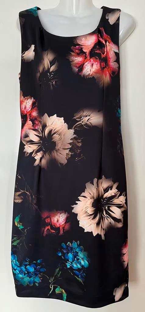 Promiss jurk maat M [nr1], Kleding | Dames, Jurken, Zo goed als nieuw, Maat 38/40 (M), Overige kleuren, Knielengte, Ophalen of Verzenden