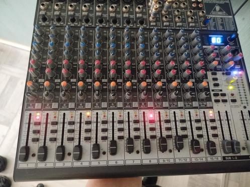 Mengpaneel behringer xenyx 2222fx + extra, Muziek en Instrumenten, Mengpanelen, Gebruikt, Microfooningang, Ophalen
