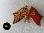 Pin 2 Vlaggen, Verzamelen, Speldjes, Pins en Buttons, Verzenden, Gebruikt, Overige onderwerpen