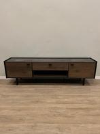 Tv meubel Fresno 160cm van Xooon nu voor €499,-, Huis en Inrichting, Kasten | Televisiemeubels, Industrieel en scandinavisch, 150 tot 200 cm