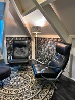 2 Kunstleren Fauteuils zwart, Huis en Inrichting, Fauteuils, Ophalen, Minder dan 75 cm, Zo goed als nieuw, Modern