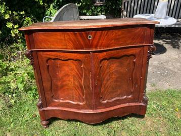 Vintage retro kast dressoir  beschikbaar voor biedingen