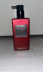 Victoria’s Secret bombshell midnight body lotion, Sieraden, Tassen en Uiterlijk, Uiterlijk | Parfum, Ophalen of Verzenden, Nieuw
