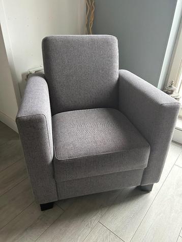 Mooie luxe fauteuil beschikbaar voor biedingen