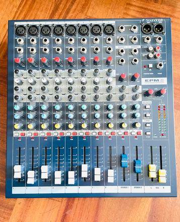 Soundcraft mengtafel –Perfect voor band, studio of repetitie beschikbaar voor biedingen