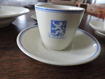 1e  servies van de PNEM  Dongecentrale Geertruidenberg  beschikbaar voor biedingen