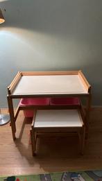 Flisat tekenbureau, kruk en bijbehorende bakken., Ophalen, Zo goed als nieuw, Tafel(s) en Stoel(en)