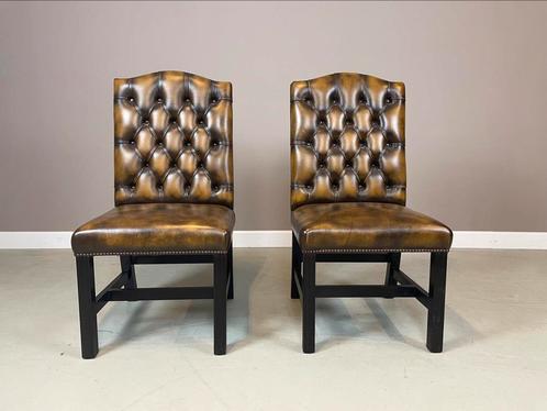 Originele Engelse Chesterfield stoelen (eetkamer of bureau), Huis en Inrichting, Stoelen, Zo goed als nieuw, Twee, Hout, Leer
