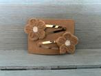 Goudkleurige haarspeldjes met beige bloem. Nieuw!, Verzenden, Nieuw