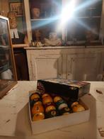 Doos met biljart ballen Poolset genummerde ballen, Verzamelen, Retro, Ophalen of Verzenden, Huis en Inrichting