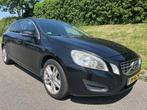 Volvo V60 1.6 D2 Summum - Nette auto - Automaat - Navi - zit, Auto's, Euro 5, Gebruikt, Zwart, 4 cilinders