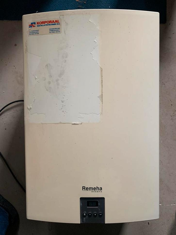 Remeha Avanta 28c CW4 combiketel - Goede staat, Doe-het-zelf en Verbouw, Verwarming en Radiatoren, Gebruikt, Cv-ketel of Combi-ketel