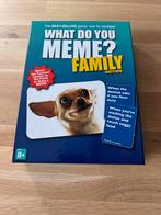 What Do You Meme Family Edition - meme spel, Vijf spelers of meer, Ophalen of Verzenden, Zo goed als nieuw