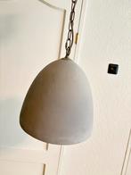 Mooie stenen industriële hanglamp, Ophalen of Verzenden, Zo goed als nieuw, Overige materialen, 50 tot 75 cm