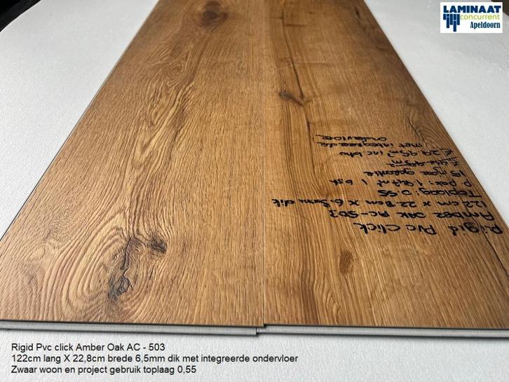 Pvc click Amber Oak 6,5mm met integreerde ondervloer €29,95m, Huis en Inrichting, Stoffering | Vloerbedekking, Nieuw, Laminaat