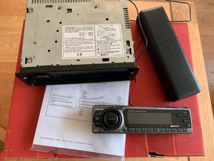 Sony XR-C7200R autoradio met Sony CDX-715 cd-wisselaar, Auto diversen, Autoradio's, Gebruikt, Ophalen of Verzenden