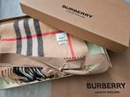 Burberry Cashmere Sjaal, Gedragen, Burberry, Ophalen of Verzenden, Sjaal