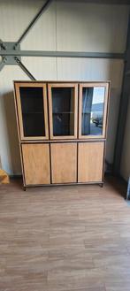 Vitrinekast Richwood 160 cm Mangohout, Huis en Inrichting, Kasten | Buffetkasten, Ophalen, Meubel Outlet Meppel, Info@meubeloutletmeppel.nl