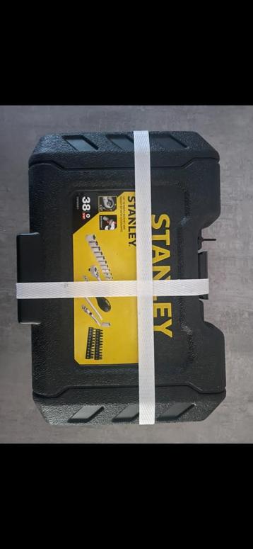 Nieuwe Stanley dopsleutel set 38 delig beschikbaar voor biedingen