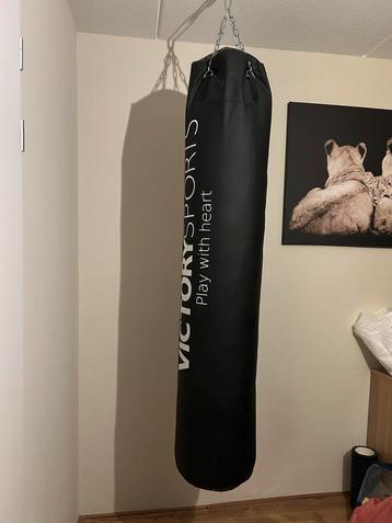 Victory Sports Bokszak 35kg + Plafondophanging beschikbaar voor biedingen