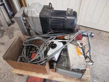 Sugino Synchro tapper automatische tapmachine M3 tot M16 beschikbaar voor biedingen