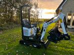 Bobcat E10z minikraan met HYDR. WISSEL! en bakkenset, Ophalen, Graafmachine