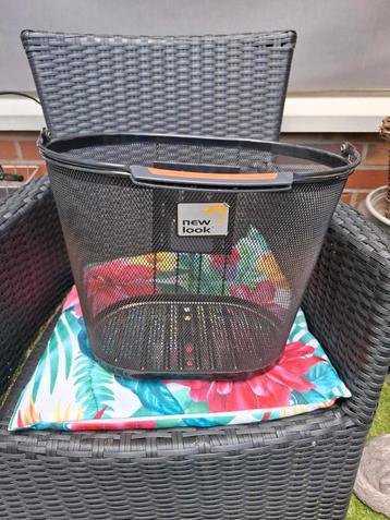 New Look Fietsmand met Stuurbevestiging beschikbaar voor biedingen