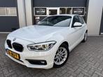 Bmw 1-serie 118i Corp L. Hi Exec NAP Dealer OH Automaat Leer, 65 €/maand, Gebruikt, Wit, Bedrijf
