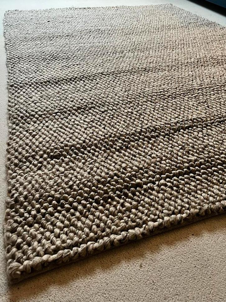 Mooi grijs vloerkleed, Huis en Inrichting, Stoffering | Tapijten en Kleden, Gebruikt, 50 tot 100 cm, 100 tot 150 cm, Rechthoekig