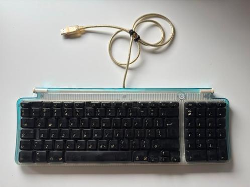 Apple M2452 toetsenbord 1999 blauw, Computers en Software, Toetsenborden, Zo goed als nieuw, Qwerty, Bedraad, Ophalen of Verzenden