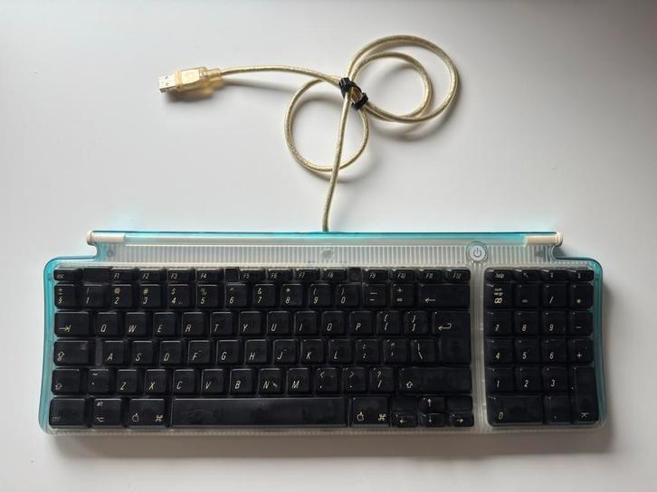 Apple M2452 toetsenbord 1999 blauw, Computers en Software, Toetsenborden, Zo goed als nieuw, Qwerty, Bedraad, Ophalen of Verzenden