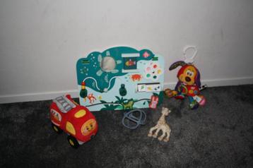 Babyspeelgoed.  beschikbaar voor biedingen