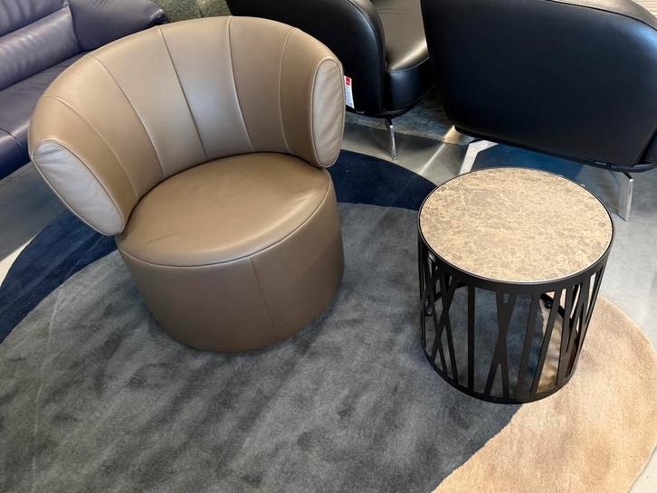 Nieuw Rolf Benz 684 Fauteuil leer draai Bruin grijs stoel, Huis en Inrichting, Fauteuils, Nieuw, Leer, 75 tot 100 cm, Ophalen of Verzenden