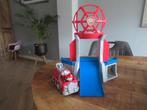 Paw Patrol Brandweer kazerne met brandweerauto en hondje, Ophalen of Verzenden, Zo goed als nieuw