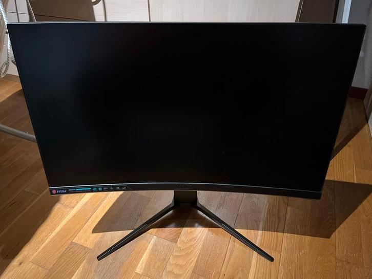 MSI Optix MAG271CQR curved 27'' gaming monitor 144hz, Computers en Software, Monitoren, Gebruikt, 101 t/m 150 Hz, DisplayPort