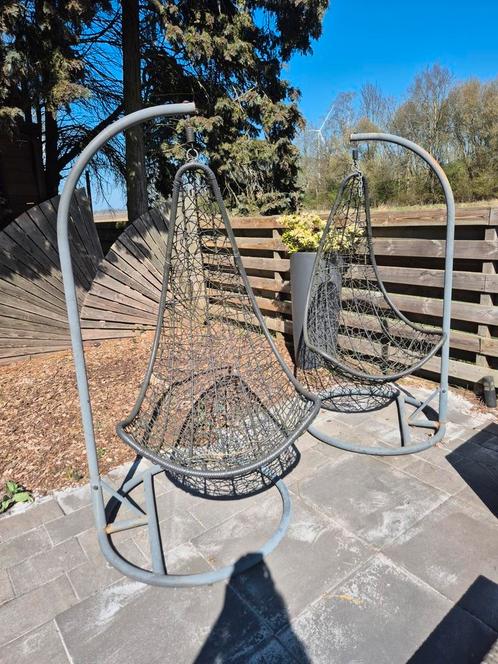 2 hangstoelen / egg chair, Tuin en Terras, Tuinstoelen, Ophalen