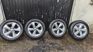 Nissan Qashqai J10/J11 17" Velgen met Winterbanden beschikbaar voor biedingen
