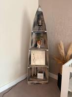 Kano kast van vergrijsd hout met 4 planken, Ophalen, Gebruikt