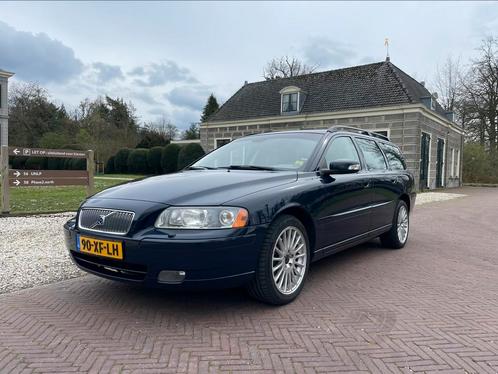 Volvo V70 2.4 AUT 2007 blauw edition classic, Auto's, Volvo, Particulier, V70, ABS, Airbags, Airconditioning, Alarm, Boordcomputer