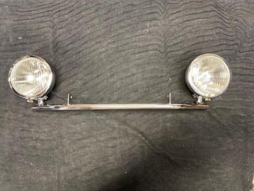 Mooie chrome koplampen op chrome beugel beschikbaar voor biedingen
