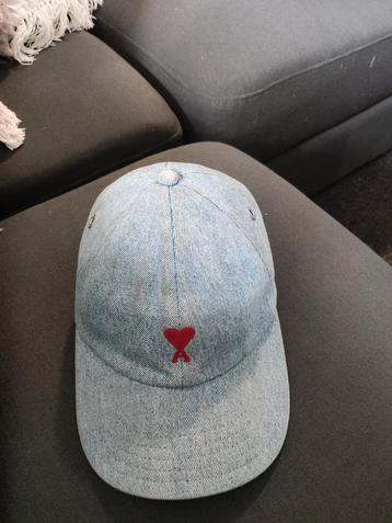 AMI Paris Denim Pet - Zo Goed Als Nieuw! beschikbaar voor biedingen