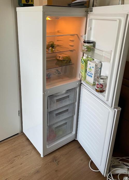 Koel-vriescombinatie, Witgoed en Apparatuur, Koelkasten en IJskasten, Gebruikt, Met aparte vriezer, 150 tot 200 liter, 140 tot 160 cm