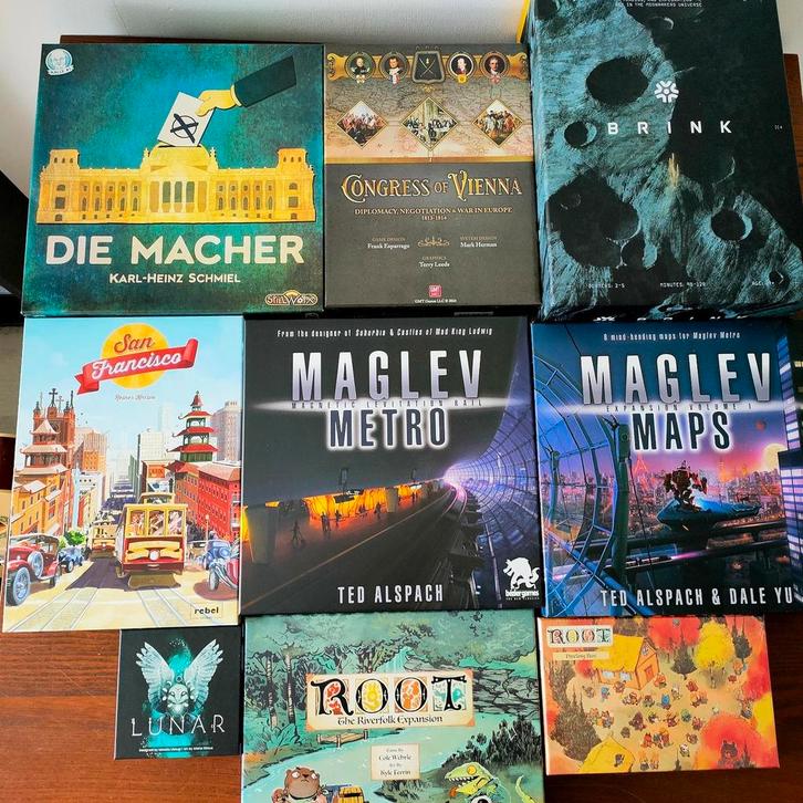 Bordspellen opruiming, Hobby en Vrije tijd, Gezelschapsspellen | Bordspellen, Zo goed als nieuw, Ophalen of Verzenden