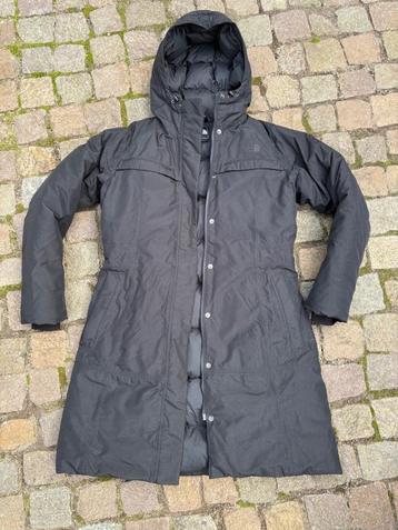 The North Face Parka (L) zwart beschikbaar voor biedingen