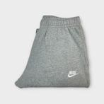 Nike heren joggingbroek  Maat M, Kleding | Heren, Sportkleding, Tweedehands, Maat 48/50 (M), Tweedehands, Nike