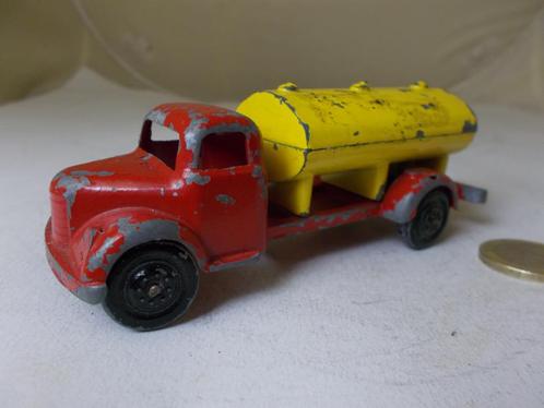 1959 BENBROS QUALITITOYS 226 PETROL TANKER., Hobby en Vrije tijd, Modelauto's | 1:43, Gebruikt, Bus of Vrachtwagen, Overige merken