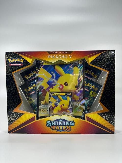 Pokémon Shining Fates Pikachu V Collection Box, Hobby en Vrije tijd, Verzamelkaartspellen | Pokémon, Zo goed als nieuw, Losse kaart