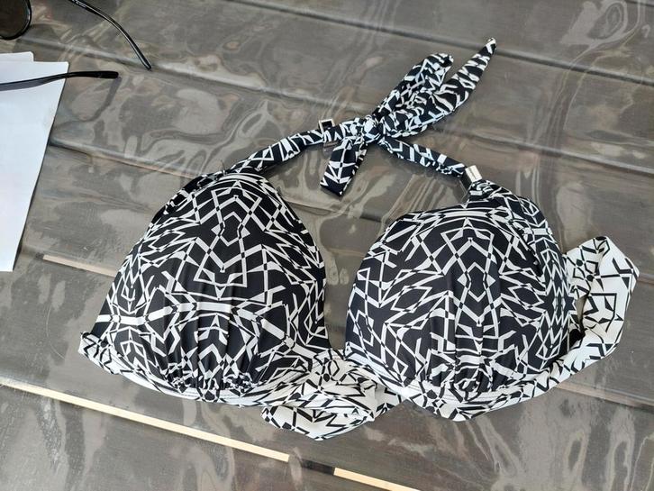 Bikini's, Kleding | Dames, Badmode en Zwemkleding, Zo goed als nieuw, Bikini, Zwart, Ophalen of Verzenden