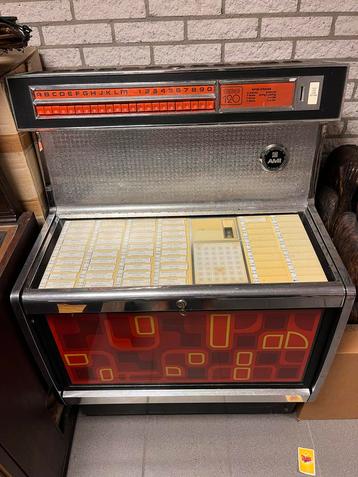 Vintage AMI Rowe R-120 Jukebox - voor Muziekliefhebbers! beschikbaar voor biedingen
