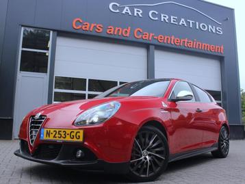 Alfa Romeo Giulietta 1.7 TBi Quadrifoglio Verde Panoramadak beschikbaar voor biedingen